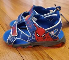 NUEVA Sandalia Activa Iluminada Spiderman Niños Pequeños (talla 7T, 8T, 9T, 11T Disponible) segunda mano  Embacar hacia Argentina