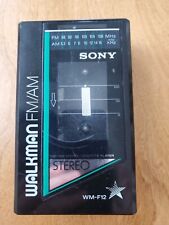 Usado, Reprodutor de cassete estéreo Sony Walkman WM-F12 AM/FM. Colecionável em funcionamento comprar usado  Enviando para Brazil