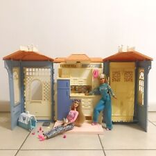 Barbie family house usato  Messina