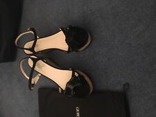  Giorgio Armani women sandals , used for sale  Shipping to South Africa