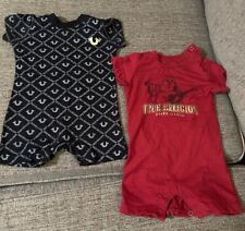 Newborn clothes set for sale  Holland