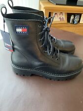Tommy hilfiger boots for sale  Shipping to Ireland