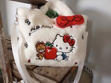 Bolso bandolera de felpa blanco difuso Hello Kitty arco rojo Japón Sanrio Anime Usado en excelente condición, usado segunda mano  Embacar hacia Argentina