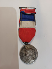 Médaille travail argent d'occasion  Vallon-en-Sully