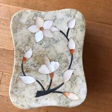 Caixa de bugigangas de mármore com incrustação floral de madrepérola esculpida à mão indiana vintage comprar usado  Enviando para Brazil