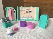 Spin Master Gabbys Dollhouse Bakey Cat & Fridge from Cakey Kitchen Set Parts Lot for sale  Shipping to South Africa