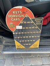 Placa de exibição publicitária vintage com fechadura de chave loja de ferragens comprar usado  Enviando para Brazil
