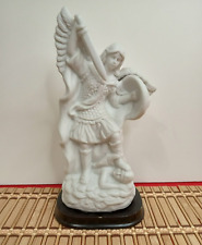 Figura del Arcángel Miguel Venciendo a Satanás / Estatua del Diablo 8" segunda mano  Embacar hacia Argentina