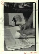 1982 Press Photo Once Xeroxes están alineados en forma de collage Sue hace una fotocopia segunda mano  Embacar hacia Argentina