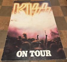 KISS ON TOUR * ROCK AND ROLL OVER * PROGRAMA TOUR BOOK 1976 IRON ON * MUITO BOM ESTADO* comprar usado  Enviando para Brazil