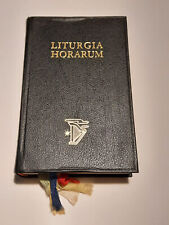 Liturgia horarum volume usato  Italia