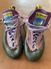 Rock climbing shoes. for sale  TELFORD
