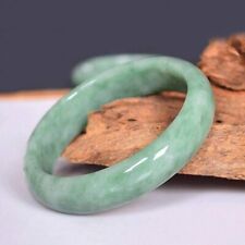 Usado, Brazalete de piedras preciosas de jadeíta verde natural genuino de 56-60 mm segunda mano  Embacar hacia Argentina