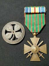 Insignias de amuleto de la Cruz de Guerra Francesa original de la Primera Guerra Mundial 1914-1918 heridos y afortunados segunda mano  Embacar hacia Argentina