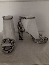 Vince camuto sathina for sale  Miami