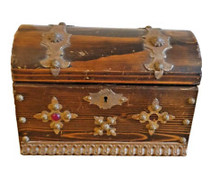 Vintage wooden chest d'occasion  Expédié en Belgium