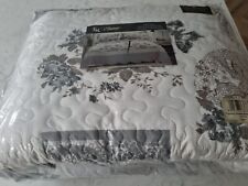 Double size bedspread for sale  ROMFORD