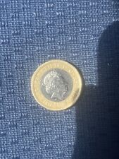 Moneta one pound usato  Siracusa