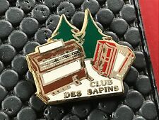 Pins pin badge d'occasion  Châtillon-le-Duc