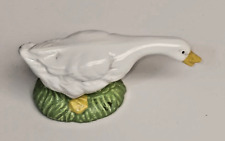 Estatueta vintage pequena de cerâmica de ganso branco, 3 pol. longo comprar usado  Enviando para Brazil