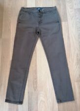 Pantalon chino gris d'occasion  Bourg-de-Thizy