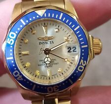 Reloj para mujer Invicta Pro Diver Collection en tonos dorados azul - 8944 segunda mano  Embacar hacia Argentina