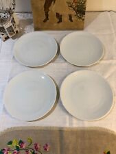 Assiettes plates blanches d'occasion  Villeneuve-la-Guyard