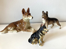 Lote 3 estatuetas de porcelana vintage do Japão estilo antigo de cachorro deitado de pastor alemão comprar usado  Enviando para Brazil