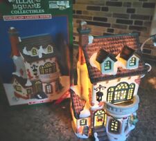 Caldor Christmas Village Square 10 Abbey Road Porcelain Lighted House Lemax Vint for sale  Shipping to South Africa