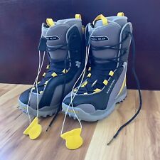 Salomon snowboard boots for sale  Nashua