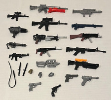 LOTE de 24 armas DIFF para GI Joe y otras muñecas de 12" 17 armas cuchillos granadas látigo EX segunda mano  Embacar hacia Mexico
