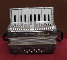 Magnifique ancien accordéon d'occasion  Clamecy