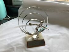 Trofeo de bolos atómico 1963 de colección cromo y mármol mediados de siglo para mujer era espacial segunda mano  Embacar hacia Argentina