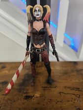 Figura de acción Harley Quinn 7" exclusiva de NECA Batman Arkham City Toys R Us segunda mano  Embacar hacia Argentina