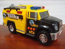 Caminhão de construção Tonka 2011 Hasbro luzes de caminhão sons funcionando #06987 comprar usado  Enviando para Brazil