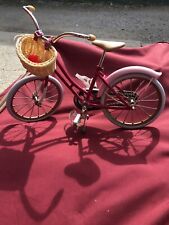 Bicicleta Miniatura Réplica Beach Cruiser Rosa Cesta Detalles Guardabarros Asiento Perfecto segunda mano  Embacar hacia Argentina