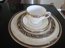 Gorgeous place setting for sale  Osburn
