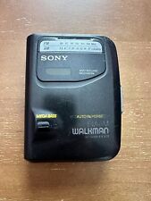 Sony Walkman WM-FX303 toca-fitas cassete e rádio FM/AM TOTALMENTE FUNCIONAuto-Reverso comprar usado  Enviando para Brazil