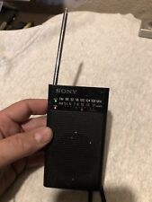 Rádio AM/FM portátil Sony ICF-P26 preto alto-falante embutido antena testada quebrada comprar usado  Enviando para Brazil
