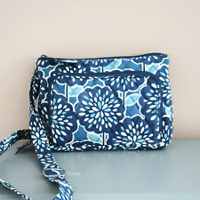 Bolsa tiracolo Vera Bradley Petal Splash Little Hipster azul floral comprar usado  Enviando para Brazil