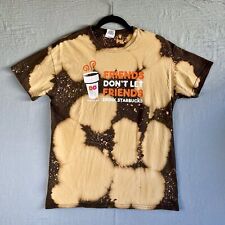 Camiseta Dunkin Donuts Friends Don’t Let Drink Starbucks Brown Tie Dye Masculina M comprar usado  Enviando para Brazil