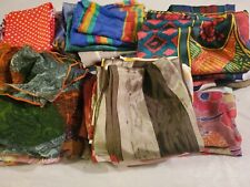Lote de 50 bufandas vintage y ahora mezcladas de acetato de seda polietileno moda marca  segunda mano  Embacar hacia Argentina