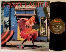 LP Cyndi Lauper She’s So Unusual comprar usado  Enviando para Brazil