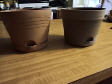 2 flower pots for sale  Hickory