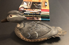 Isca de pato de madeira assinada 12", 1984, com sete (7) livros de como esculpir comprar usado  Enviando para Brazil
