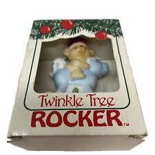 Adorno de árbol de Navidad de porcelana Jasco Twinkle Rocker de colección segunda mano  Embacar hacia Argentina