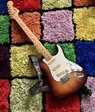Guitarra eléctrica DIA Stratocaster Sunburst 1970 (réplica), usado segunda mano  Embacar hacia Argentina