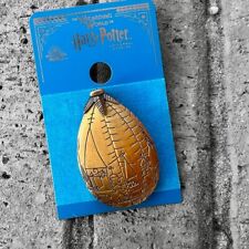 Broche oficial de ovo de ouro Harry Potter aposentado Wizarding World Park comprar usado  Enviando para Brazil