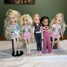 Lote de 5 bonecas Bratz Moxie Girlz!  Veja fotos e descrição. comprar usado  Enviando para Brazil