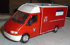 Camion ambulance renault d'occasion  Saint-Nazaire